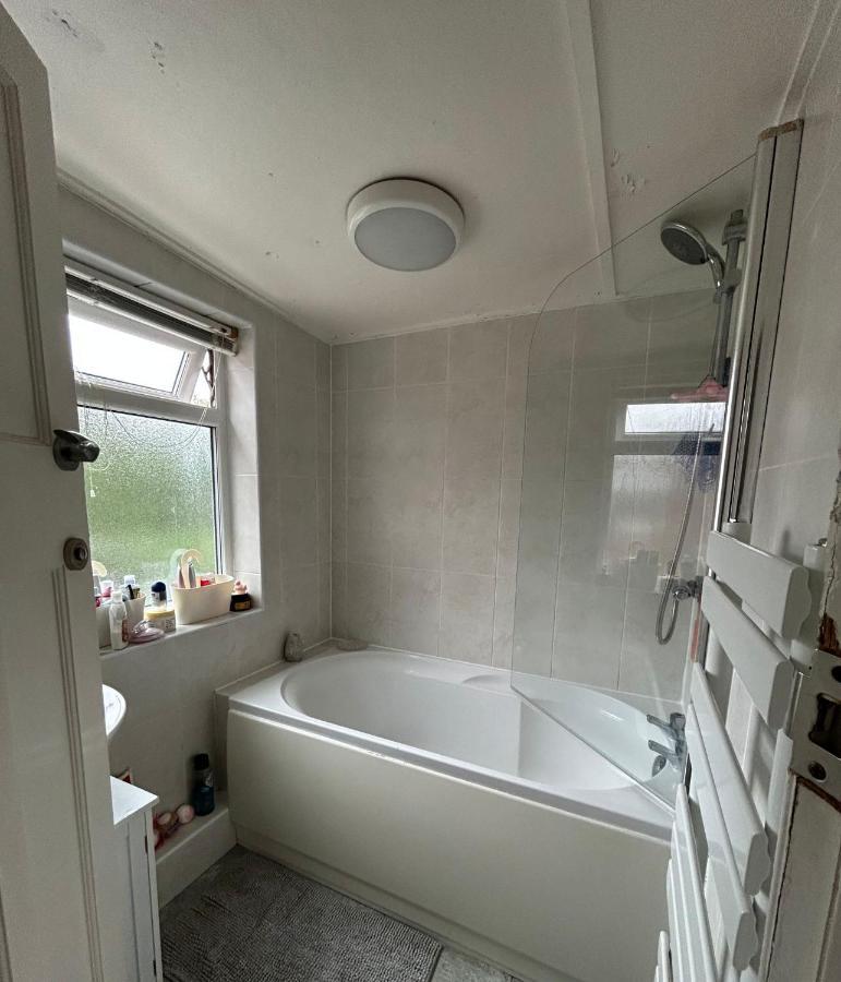 Double In Heaton Homestay *